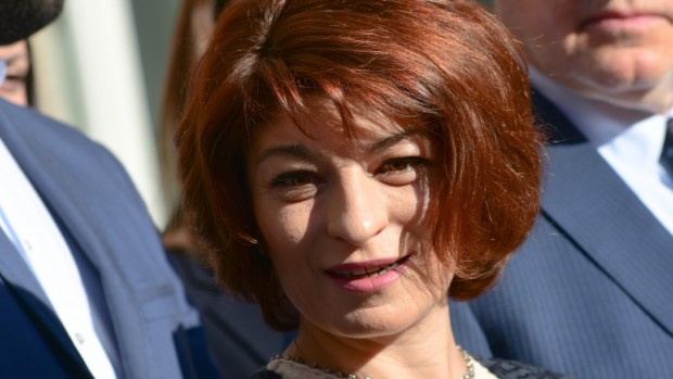 Десислава Атанасова: Гласувах за отговорност след месеците на хаос и безвремие