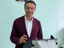 Даниел Лорер във Варна: Гласувах с оптимизъм и кураж, необходими за да отключим развитието на България
