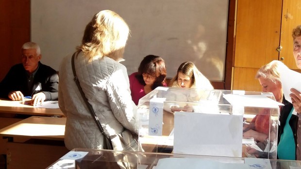 25,86 % е избирателната активност в Бургаско към 16:00 ч.
