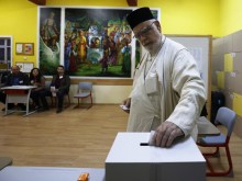 Associated Press: Апатия и разочарование от политиците доминираха изборите в България