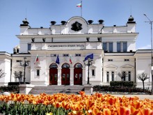 "Политическа апатия" и очакване за "безизходица" (Коментари в световните медии за предсрочните избори в България – Агенция "Фокус")