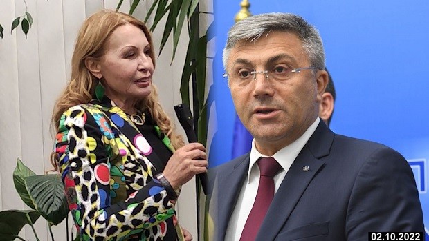 Беновска - Карадайъ: Ще приеме ли ДПС мандат и в какво се заклевате пред България