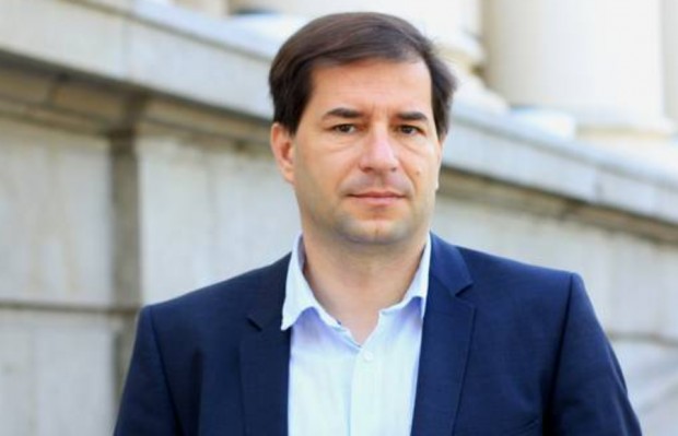 Борислав Цеков: Победата на ГЕРБ показва, че партиите на промяната претърпяха огромен провал