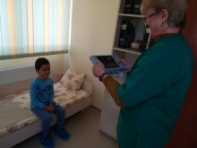 Започна нова кампания за безплатни очни прегледи на децата от детските градини в Община Казанлък