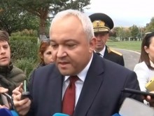 Вътрешният министър: Отстранихме полицаи, подпомагали Димитър Любенов