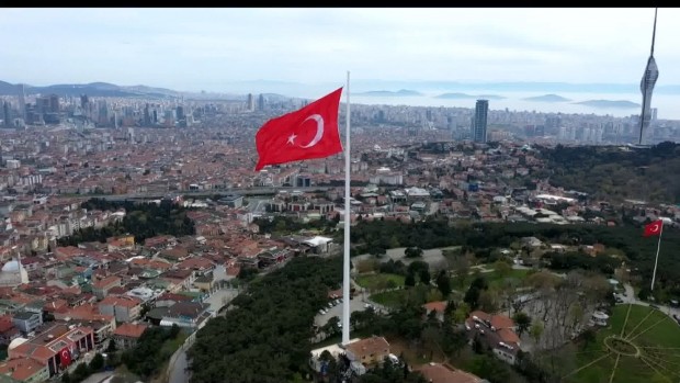 Турското правителство във вторник отправи нов залп от критики срещу