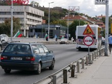 Нова организация на движението заради пробива при Водната палата