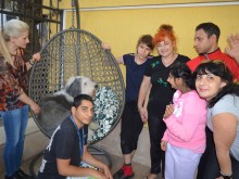 Терепавтичното куче Атос  посети деца от Центъра за настаняване от семеен тип