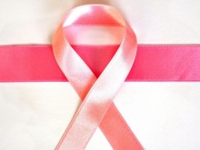 Пловдивски онколози преглеждат безплатно жените за рак на гърдата