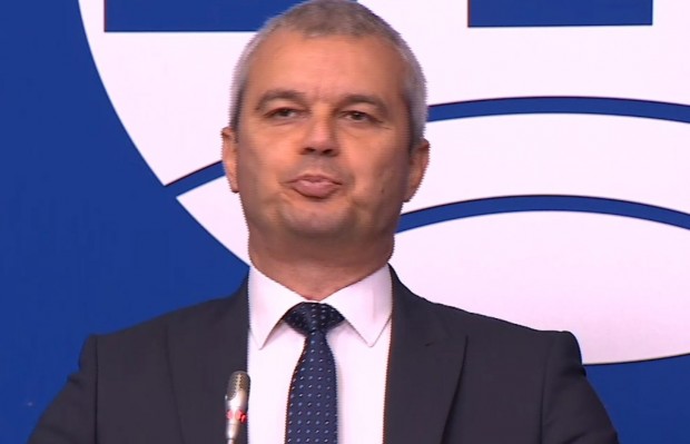 Костадин Костадинов поиска да бъдат изгонени журналисти от пресконференция на "Възраждане"