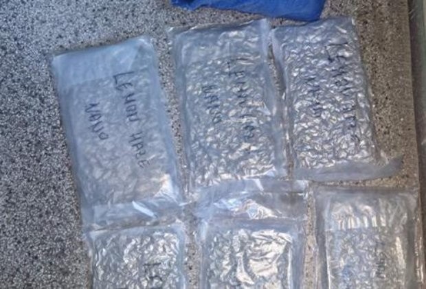 Столични полицаи иззеха 15 кг марихуана и 6 кг кокаин