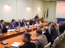 Министър Росен Христов се срещна с представители на Азербайджан