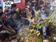 Индонезия няма да бъде санкционирана заради смъртта на 131 души на стадион