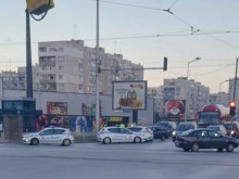 Гонка с мигранти започна от Пловдив, завърши в София, ударена е патрулка