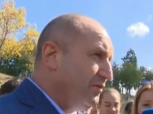 Румен Радев: Трябва да си върнем нашата младеж