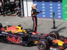 Верстапен запазва първата си позиция на утрешния старт от Формула 1