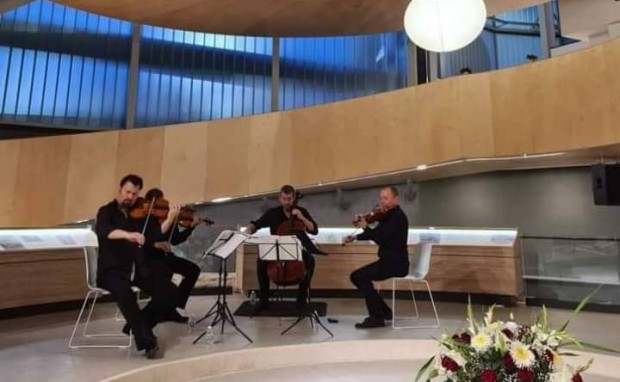 TD Световноизвестният чешки квартет Epoque поздрави пловдивчани с концерт в Епископската