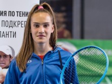 18-годишната Денислава Глушкова спечели силен турнир за жени