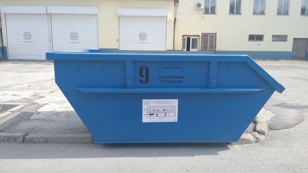 Безплатното извозване на строителни отпадъци от домакинствата в Русе продължава и през есенния сезон