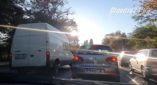 TD На опасна практика на шофьори се натъкна Plovdiv24 bg При спуснати