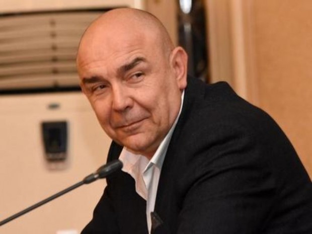 Калин Сърменов: Въртележката ще продължи, никакъв шанс политически да се решат нещата