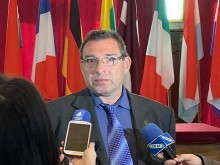 Димитър Ставрев: Въпреки уверенията българско оръжие все пак стига до Украйна