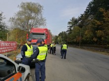 Засилен контрол над товарни автомобили и автобуси в Сливенско
