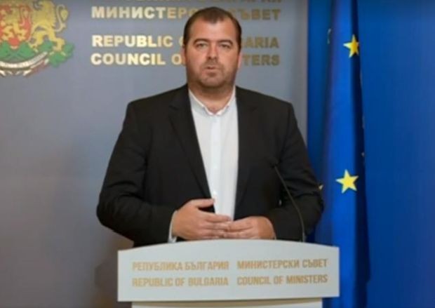 Явор Гечев: Държавата поема цялата дейност по контрола на храните на ГКПП "Капитан Андреево"