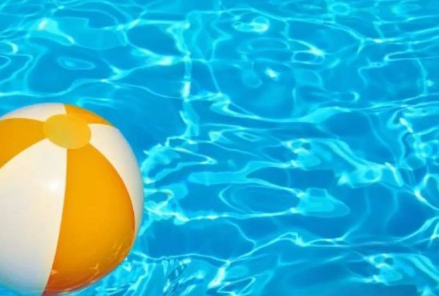 5-годишнo момиченце от България се удавило в басейн по време на семейна