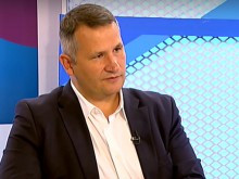Христанов: 30 млн. лева са необложените приходи на частна фирма, извършваща дезинфекция на границата