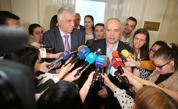 Позицията на ПГ на БСП за България е че трябва