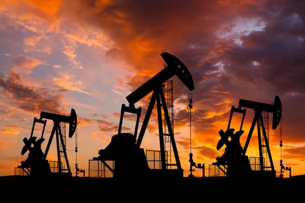 Решението на ОПЕК да намали добива на петрол от следващия