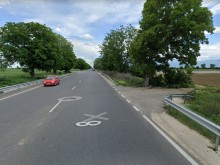 Ограничено е движението по пътя Пазарджик-Пловдив при разклона за с. Мало Конаре поради катастрофа