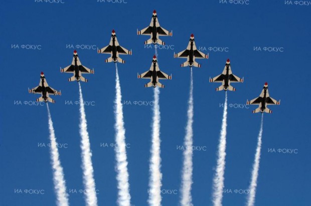 Военновъздушните сили отбелязват своя боен празник