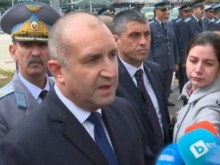 Радев коментира предложението на депутатите да поканят Зеленски на първото заседание на НС