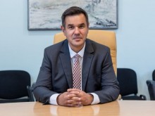 Министър Стоянов: Създаваме инвестиционна карта за реиндустриализация на България