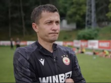 Саша Илич извади още един футболист от групата за мача с Хебър