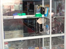 Три лаптопа бяха откраднати от офис в Асеновград