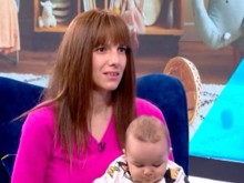 Чудесата се случват: Ружка чува диагнозата "рак", докато е бременна, но успява да спаси себе си и детето си!