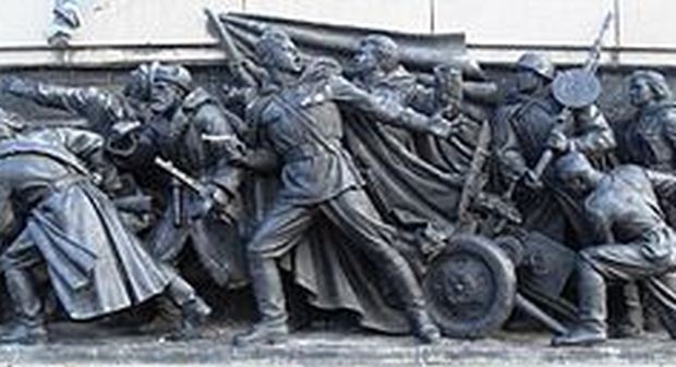 Веселин Калановски призова кмета Фандъкова да задвижи преместването на Паметника на съветската армия