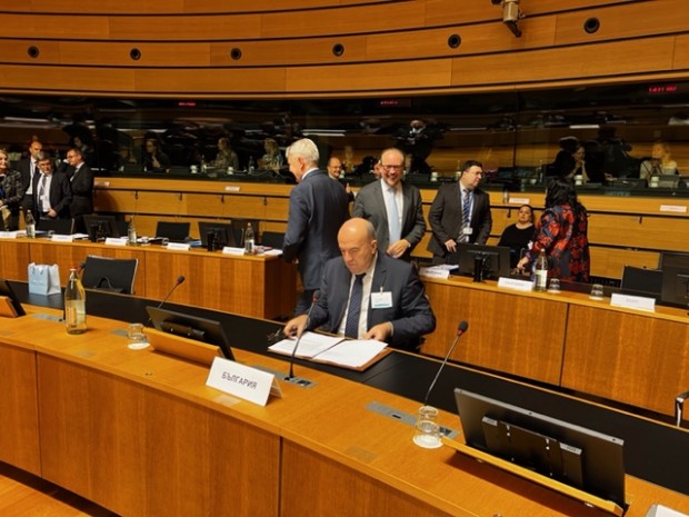 Министър Николай Милков участва в заседание на Съвет "Външни работи" на ЕС
