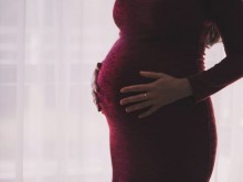 Онколог: Все повече жени в детеродна възраст страдат от рак