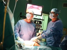 Топ хирурзи от ВМА обучаваха колеги от Румъния