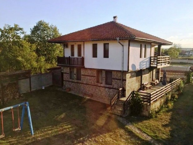 Българските купувачи на ваканционни имоти най-често са на възраст 30-35