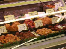 Забраняват готовата храна в магазините, ако не е сготвена на място