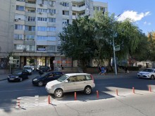 Облагородяват зелената площ срещу Съдебната палата
