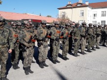В Пловдив представиха и осветиха новата бронирана техника на Специалните сили