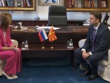 Османи посрещна словенски министър със знамето на Словакия