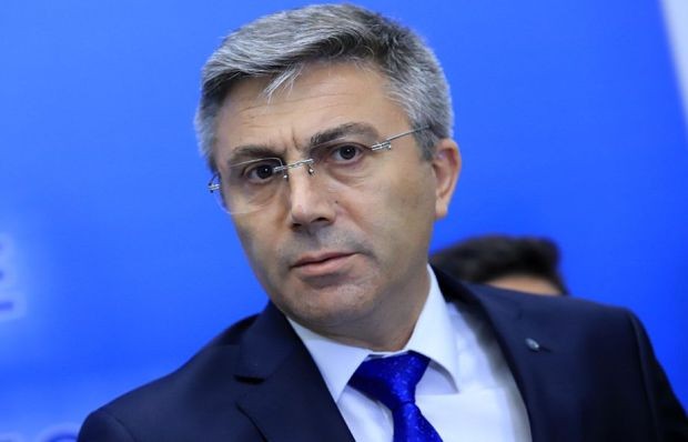 Мустафа Карадайъ ще присъства на срещата на върха на партия АЛДЕ