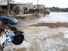 Властите в Крит пресмятат щетите от наводненията през миналия уикенд